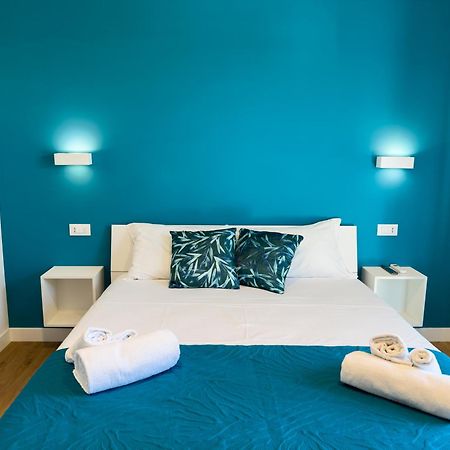 Isola 163 Guest House フィウミチーノ エクステリア 写真