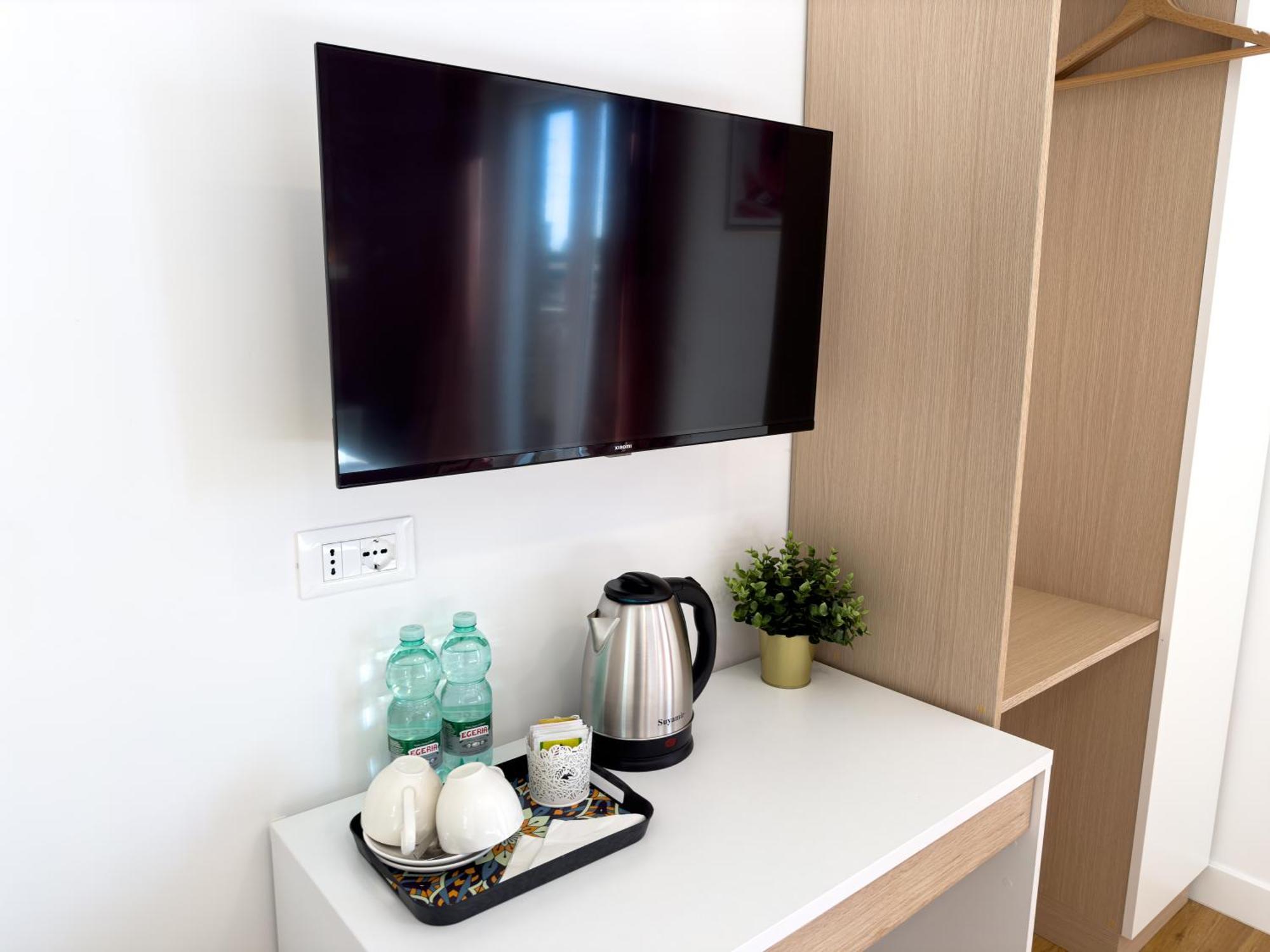 Isola 163 Guest House フィウミチーノ エクステリア 写真