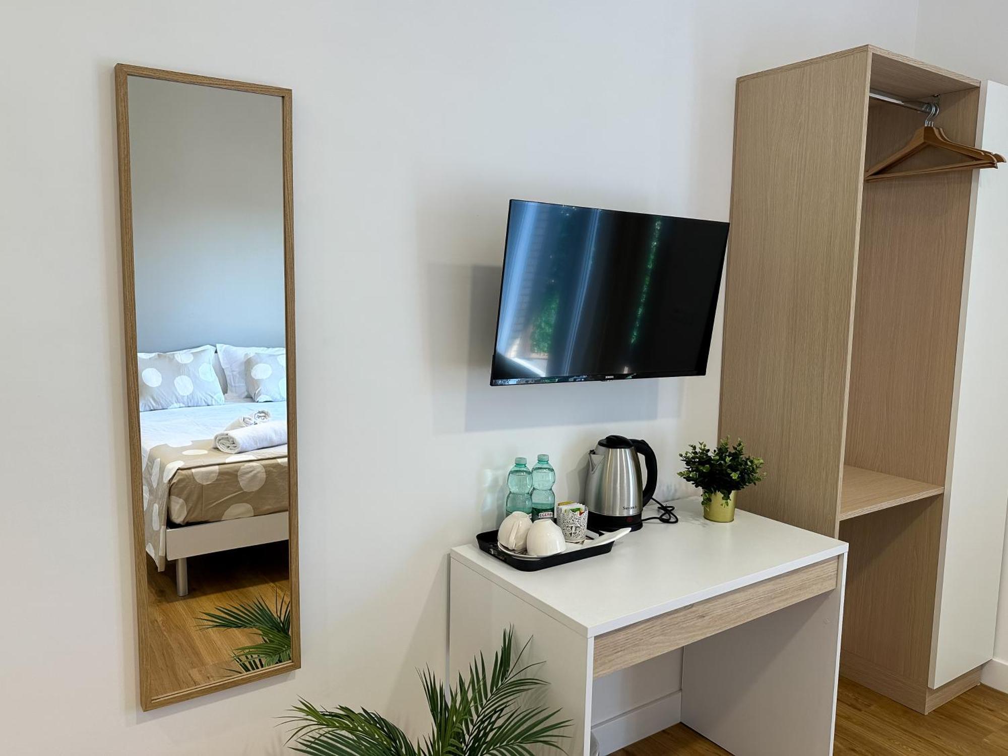 Isola 163 Guest House フィウミチーノ エクステリア 写真